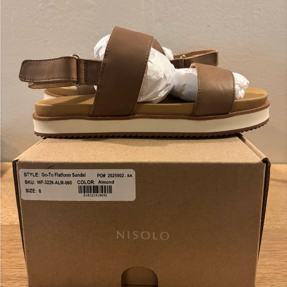 Nisolo Almond Tan Leather Flatform Sandals